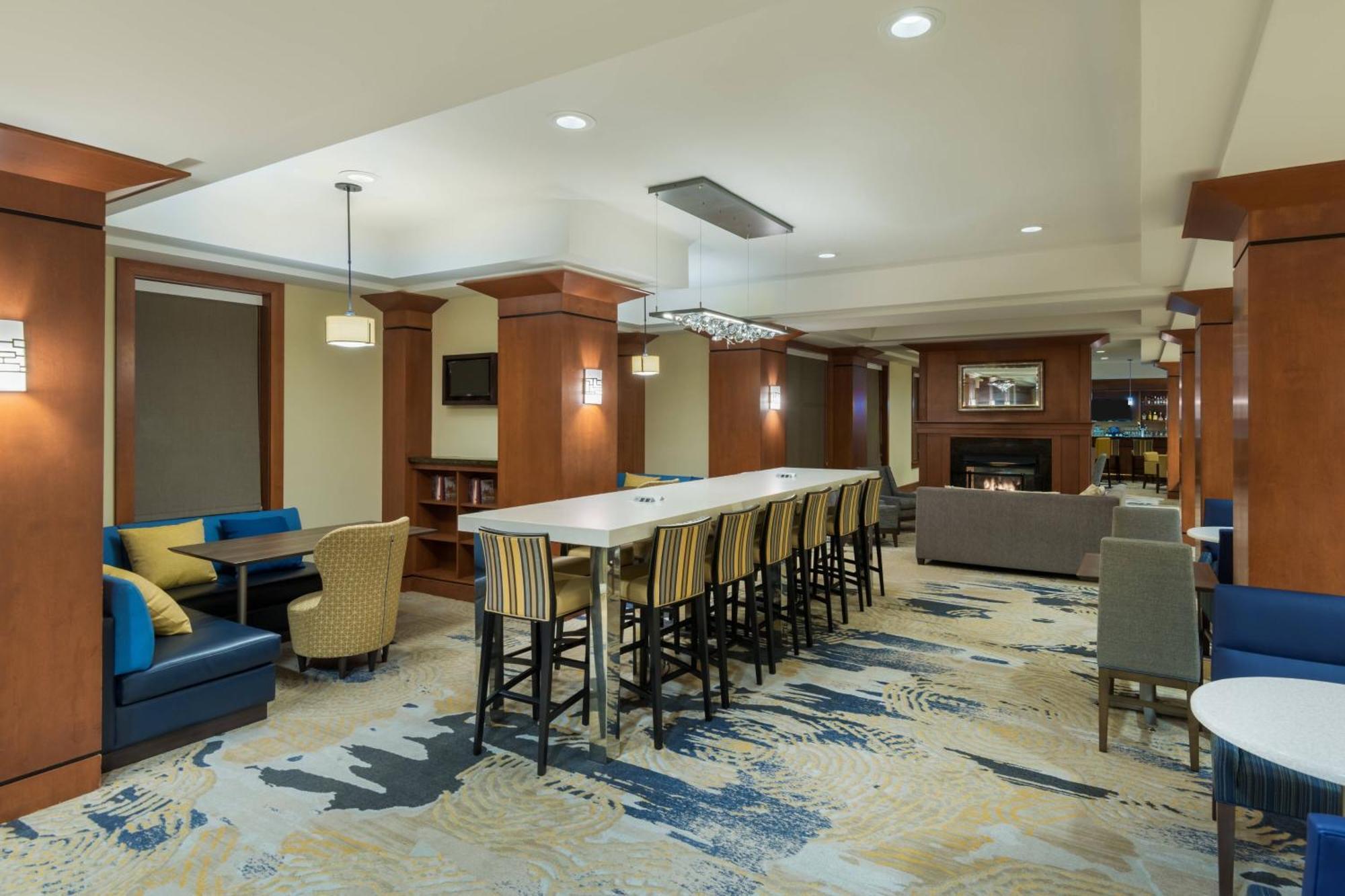 By Marriott Downtown Hotel 3*
